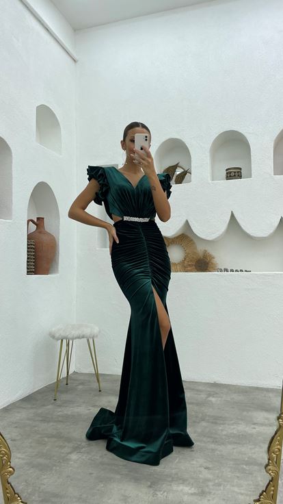 Emerald Green Sleeves Ruffle Detailed Belt Velvet Evening Dress