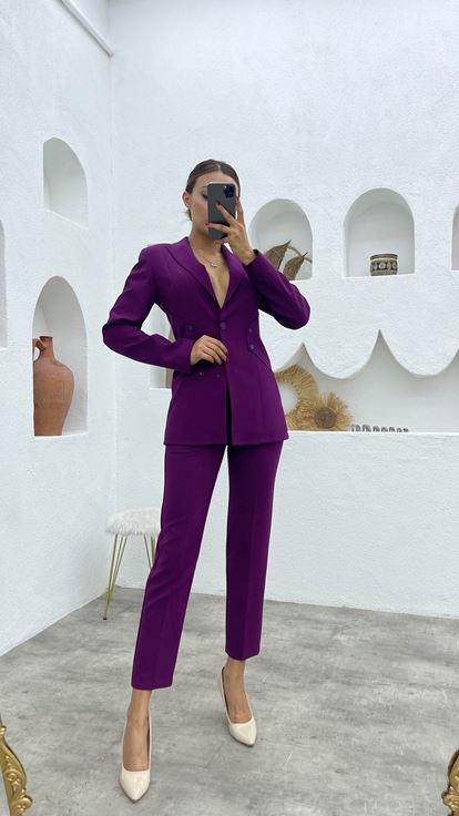 Mor Yandan Düğme Detay Ceket Pantolon Takım