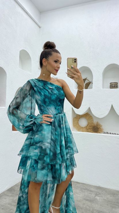 Yeşil Tek Kol Eteği Fırfırlı Sifon Abiye Elbise