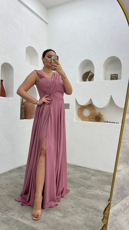 Dried Rose Cross Strap Pleat Detail Satin Plus Size Evening Dress