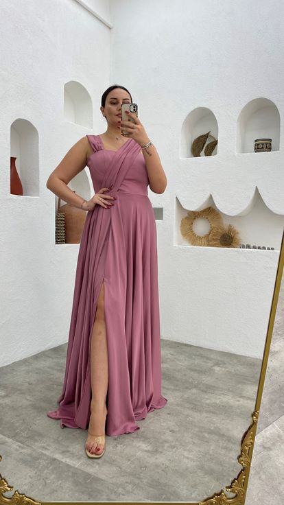 Dried Rose Cross Strap Pleat Detail Satin Plus Size Evening Dress