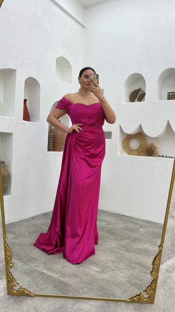 Vestido de noche de satén de talla grande drapeado con manga globo fucsia
