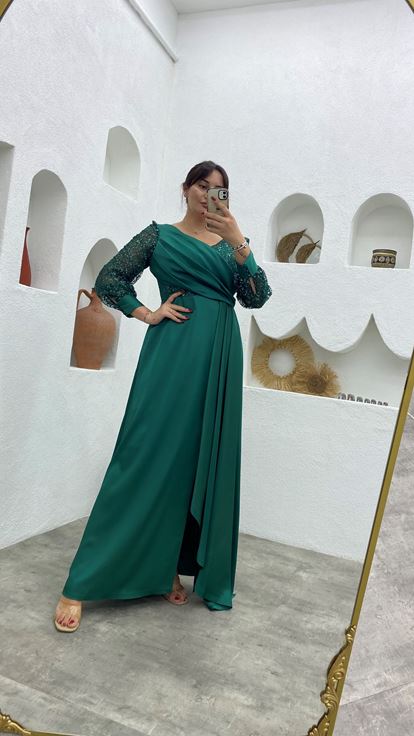 Emerald Green Lace Glitter Draped Satin Plus Size Evening Dress