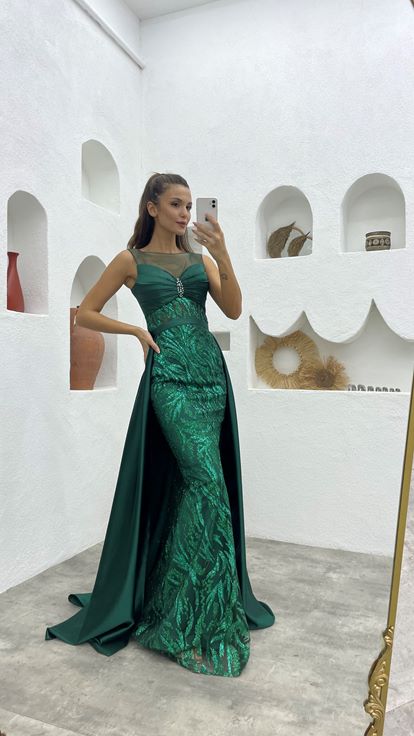 Green Embroidered Guipure Evening Dress