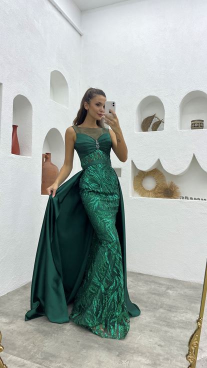 Green Embroidered Guipure Evening Dress