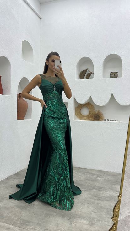 Green Embroidered Guipure Evening Dress