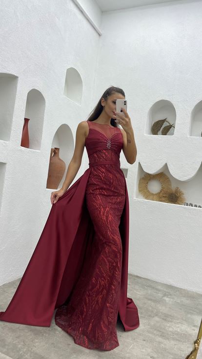 Bordo İşlemeli Güpürlü Abiye Elbise
