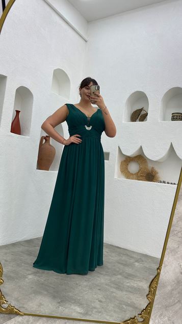 Emerald Drape Detail Chiffon Plus Size Evening Dress