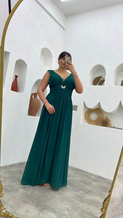 Zümrüt Drapeli Şifon Büyük Beden Abiye Elbise