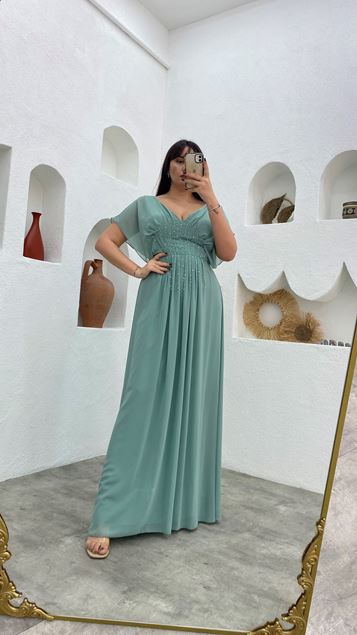 Mint Green Embroidered Detail V Neck Balloon Sleeve Chiffon Plus Size Evening Dress