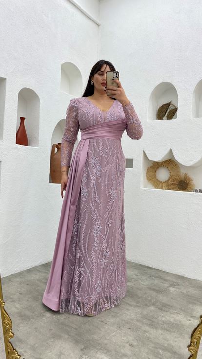 Pudra İşlemeli Desenli Drape Saten Büyük Beden Abiye Elbise