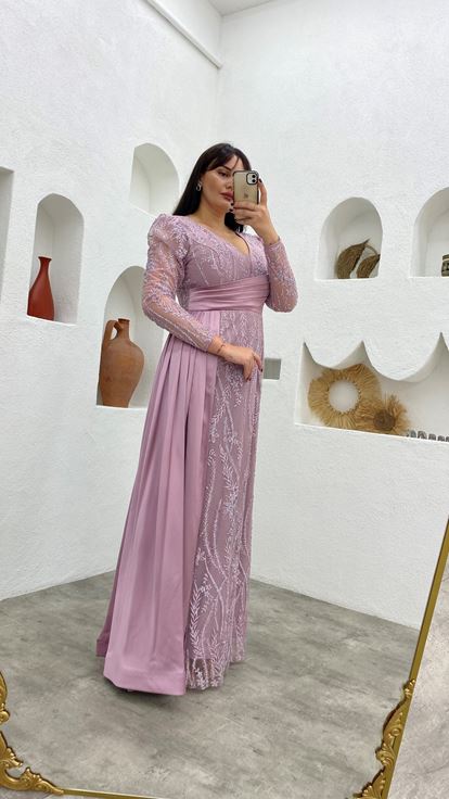 Pudra İşlemeli Desenli Drape Saten Büyük Beden Abiye Elbise
