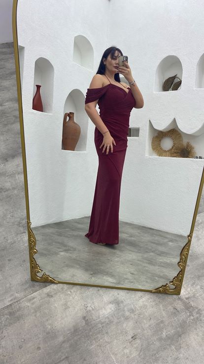 Abito da sera bordeaux con spalline sottili e glitter  taglie forti 