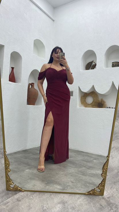 Abito da sera bordeaux con spalline sottili e glitter  taglie forti 