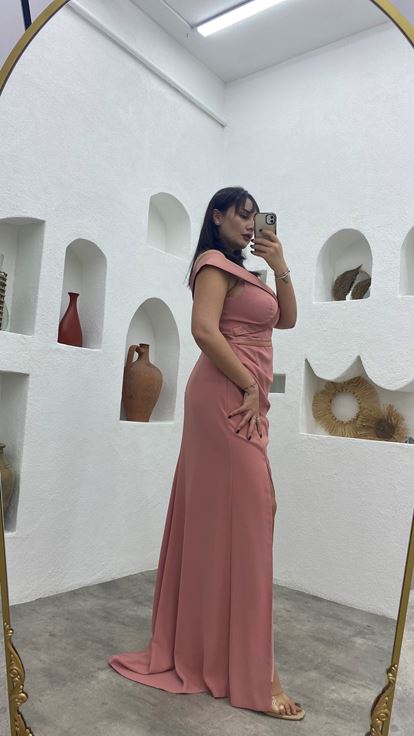 Pudra Saten Detay Drapeli Büyük Beden Abiye Elbise