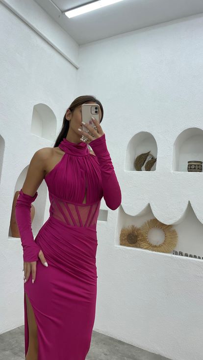 Fuchsia Transparent Détail Drapé Satin Robe de soirée