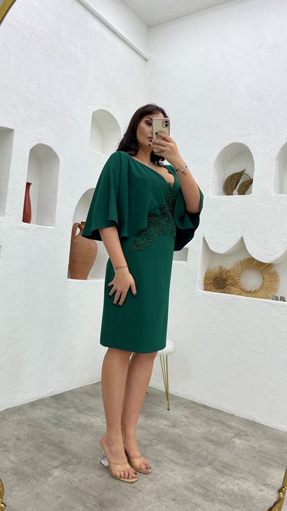 Zümrüt İşlemeli Motifli Balon Kol Büyük Beden Abiye Elbise