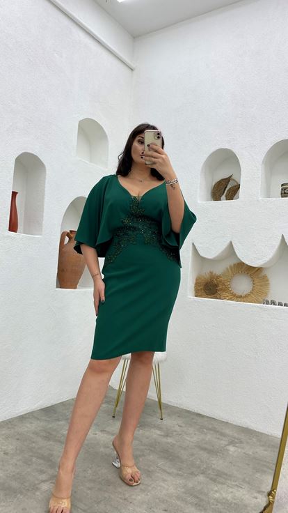 Zümrüt İşlemeli Motifli Balon Kol Büyük Beden Abiye Elbise