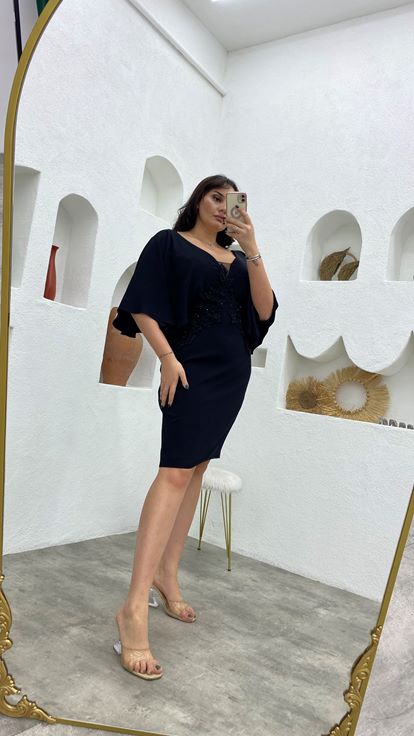 Siyah İşlemeli Motifli Balon Kol Büyük Beden Abiye Elbise