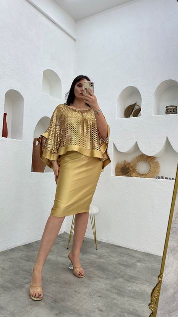 Beige Patterned Balloon Sleeve Satin Plus Taille Robe de soirée