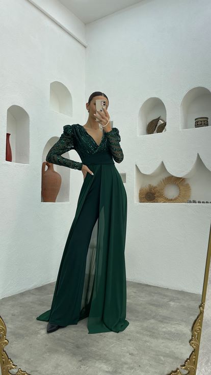 Zümrüt İşlemeli Drapeli Şifon Tulum