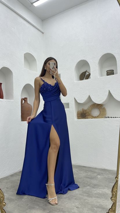 الأزرق الداكن حزام حبل مطرز رايات فستان السهرة الساتان