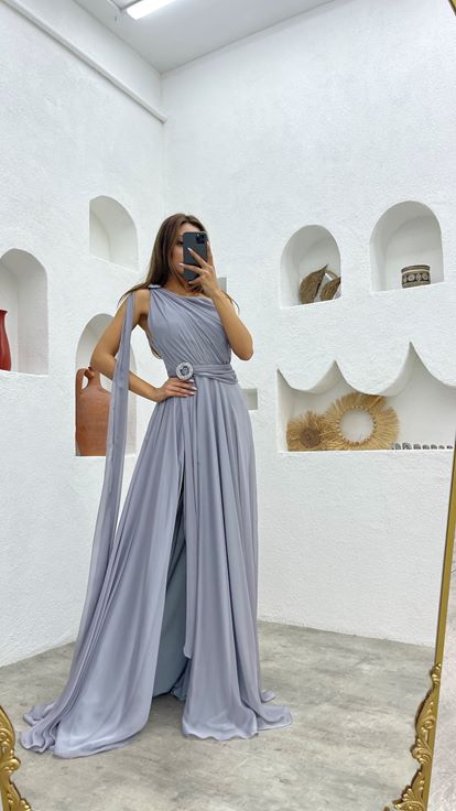 Gri Tek Omuz Kemerli Şifon Elbise