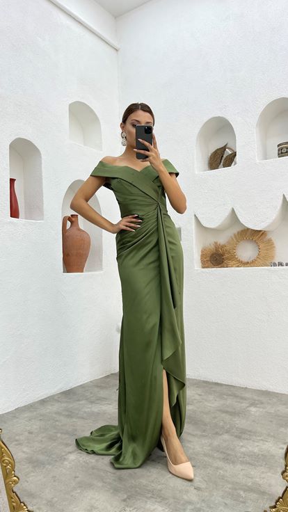 Haki Drapeli Büzgülü Saten Abiye Elbise