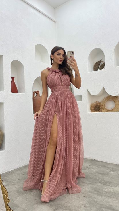 Gül Kurusu Boyun Detay Drapeli Tül Abiye Elbise