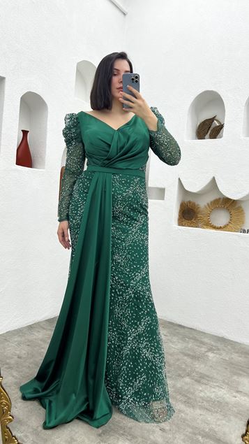 Emerald Satin Drape Detail Glittery Tulle Plus Size Evening Dress