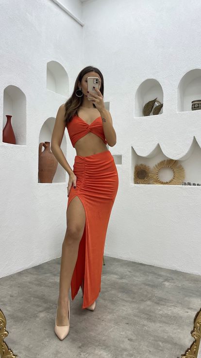 Turuncu İp Askılı Büzgülü Crop Elbise Takım