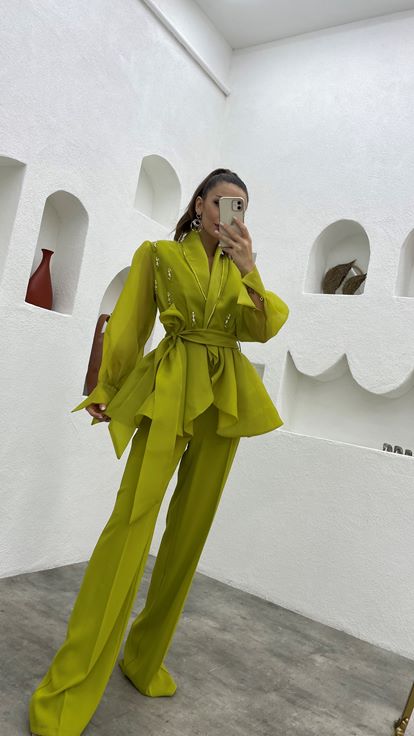 Sarı İşlemeli  Kuşaklı Tulum Ceket