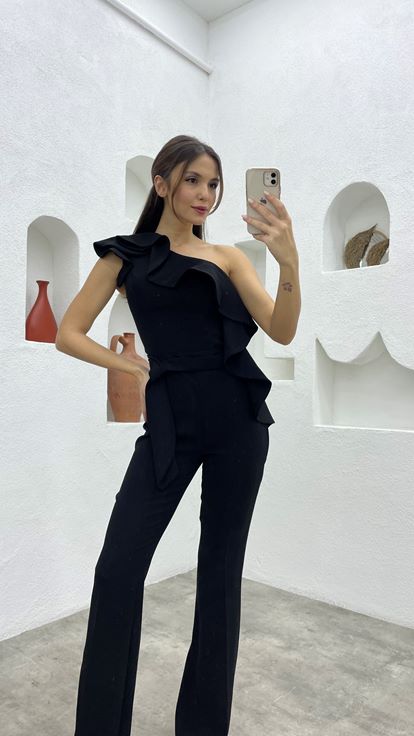 Black One Shoulder Flywheel Detail Design Jumpsuit
