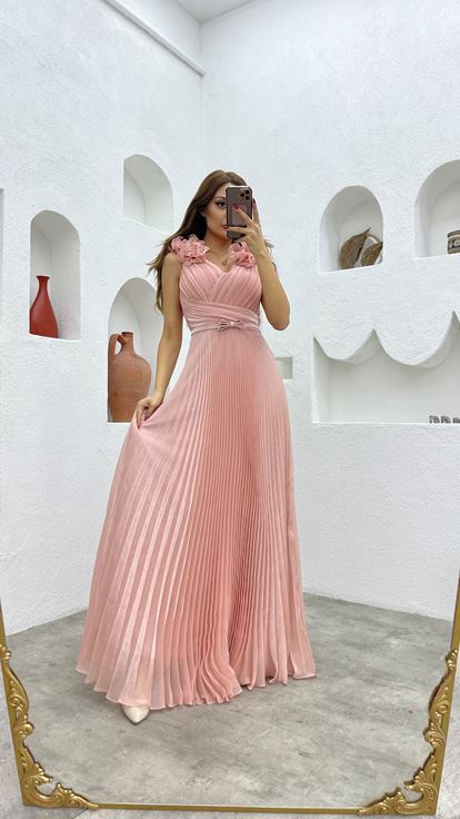 Powder Drape Detailed Flounce Pleated Evening Dress