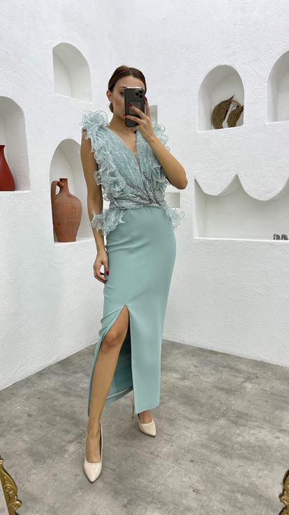 Vestido de noche con volantes en la cintura verde menta