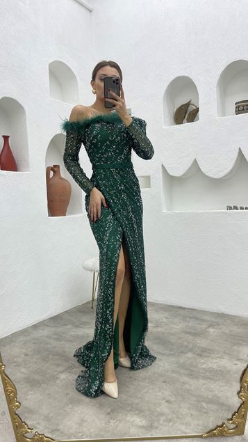 Emerald Green Embroidered Detail Feathered Design Evening Dress