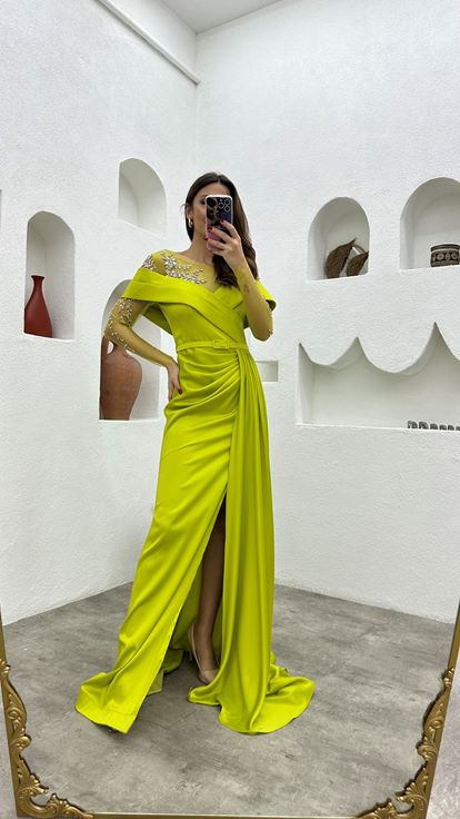 Vestido de noche drapeado drapeado amarillo
