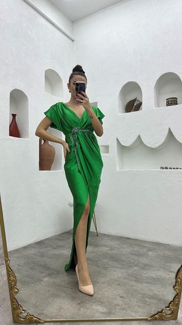 Spilla verde raso abito da sera