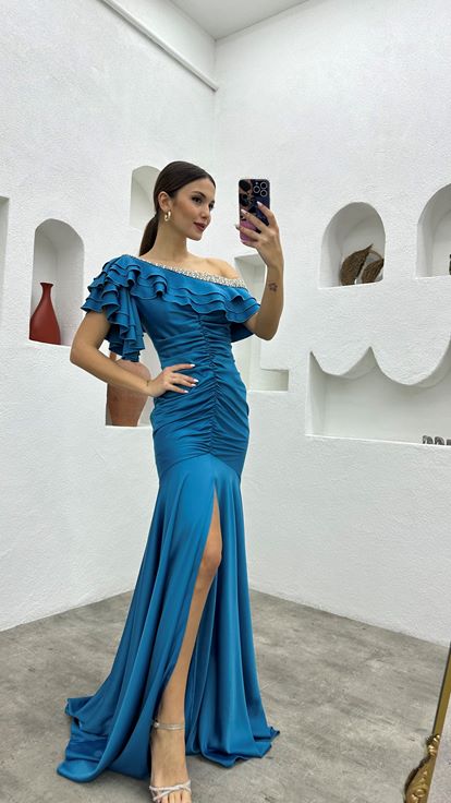 نيلي تمثال نصفي حذافة تفاصيل مطوي فستان سهرة