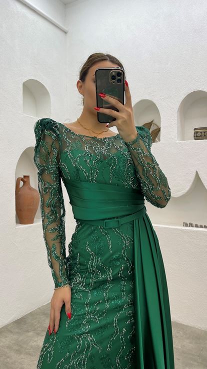 Emerald Sash Detailed Embroidery Evening Dress