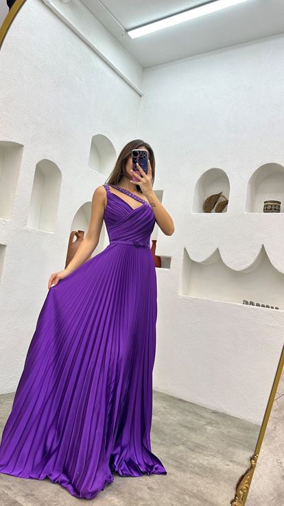 Purple Straps Embroidery Detail Pleated Satin Evening Dress