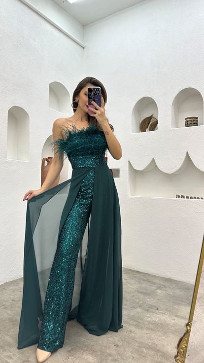 Emerald Waist Embroidered Detail Feathered Strapless Evening Dress