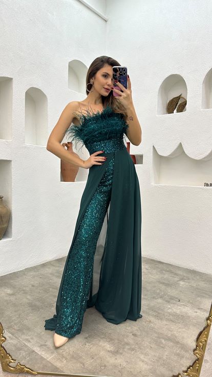Emerald Waist Embroidered Detail Feathered Strapless Evening Dress