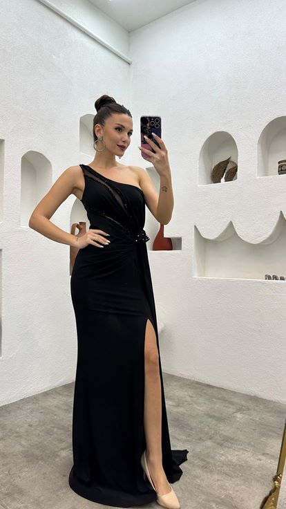 Nero Una spalla ricamato in vita motivo abito da sera