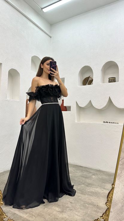 Black Waist Patterned Guipure Satin Evening Dress