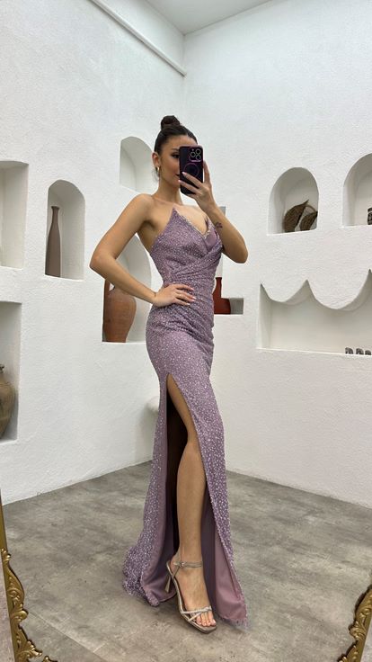 Vestido de noche palabra de honor bordado lila