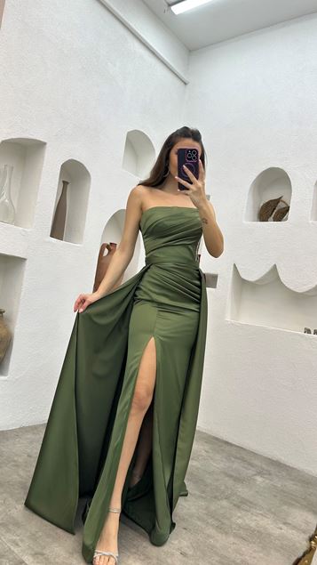 Haki İşlemeli Drapeli Straplez Saten Abiye Elbise