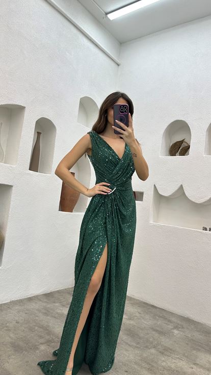 Emerald Waist Pleated Belt Detail Sequined Evening Dress