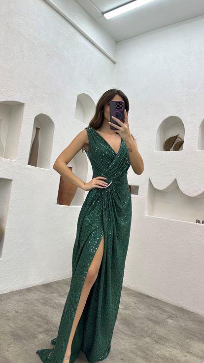 Emerald Waist Pleated Belt Detail Sequined Evening Dress