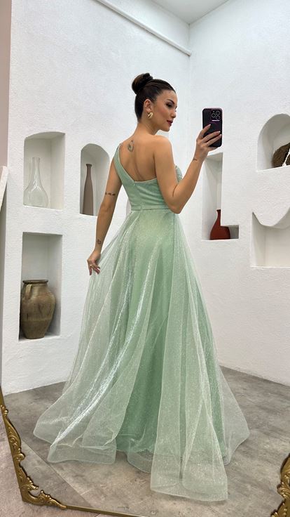 Mint Yeşili Tek Omuz İşlemeli Simli Tül Abiye Elbise